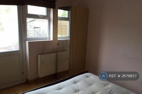 undefined, Oakfield Garden Greenford, Greenford, UB6