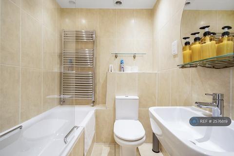 2 bedroom flat to rent, Bridport Place, London, N1
