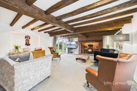 5 bedroom detached house for sale, Malthouse Lane, Foston