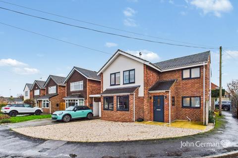 4 bedroom detached house for sale, Alderbrook Close, Rolleston-on-Dove