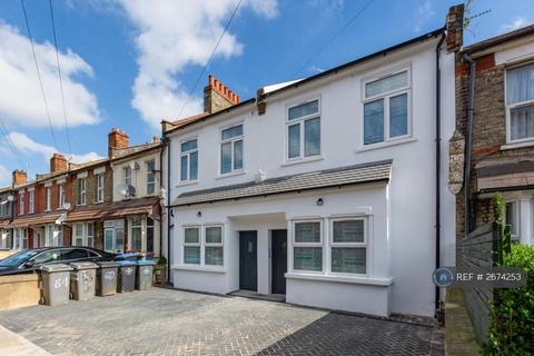 1 bedroom flat to rent, Rucklidge Avenue, London, NW10