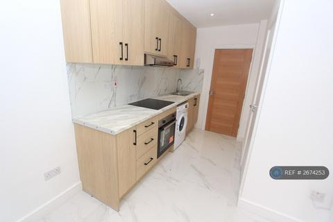 1 bedroom flat to rent, Rucklidge Avenue, London, NW10