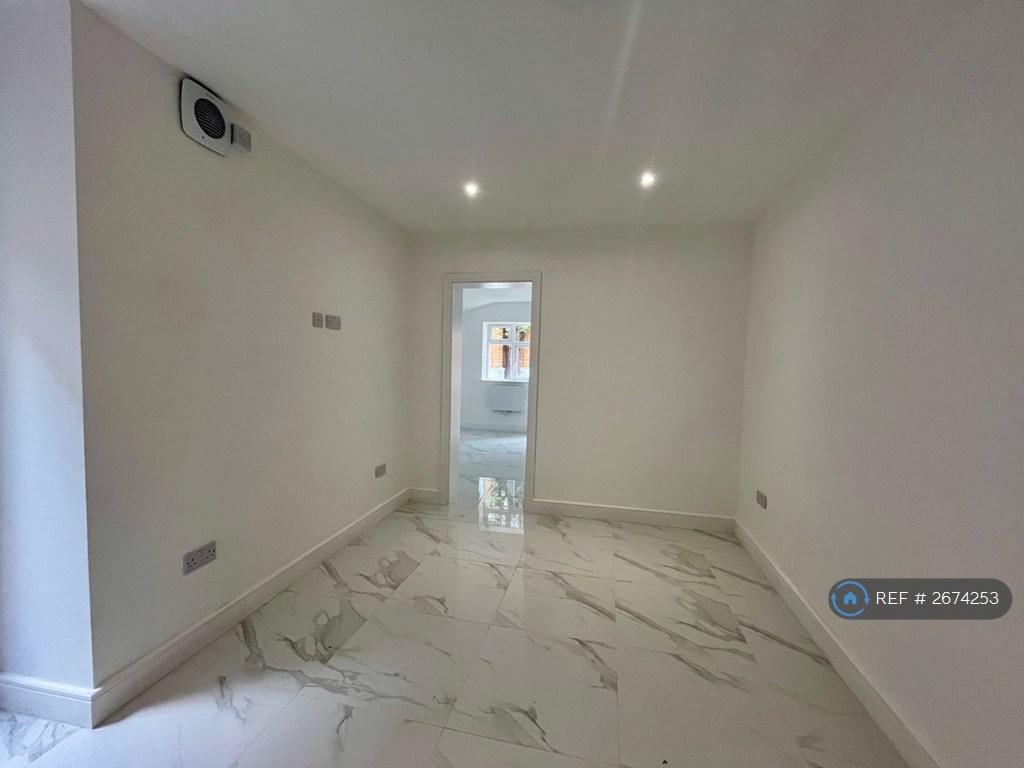Living Room Through To The Bedroom
