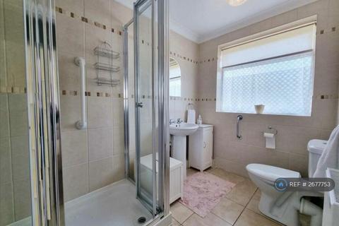 2 bedroom bungalow to rent, Londesborough Way, Metheringham, Lincoln, LN4