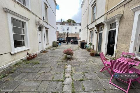 5 bedroom terraced house to rent, James Place, Clifton, Bristol, BS8