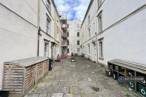 5 bedroom terraced house to rent, James Place, Clifton, Bristol, BS8