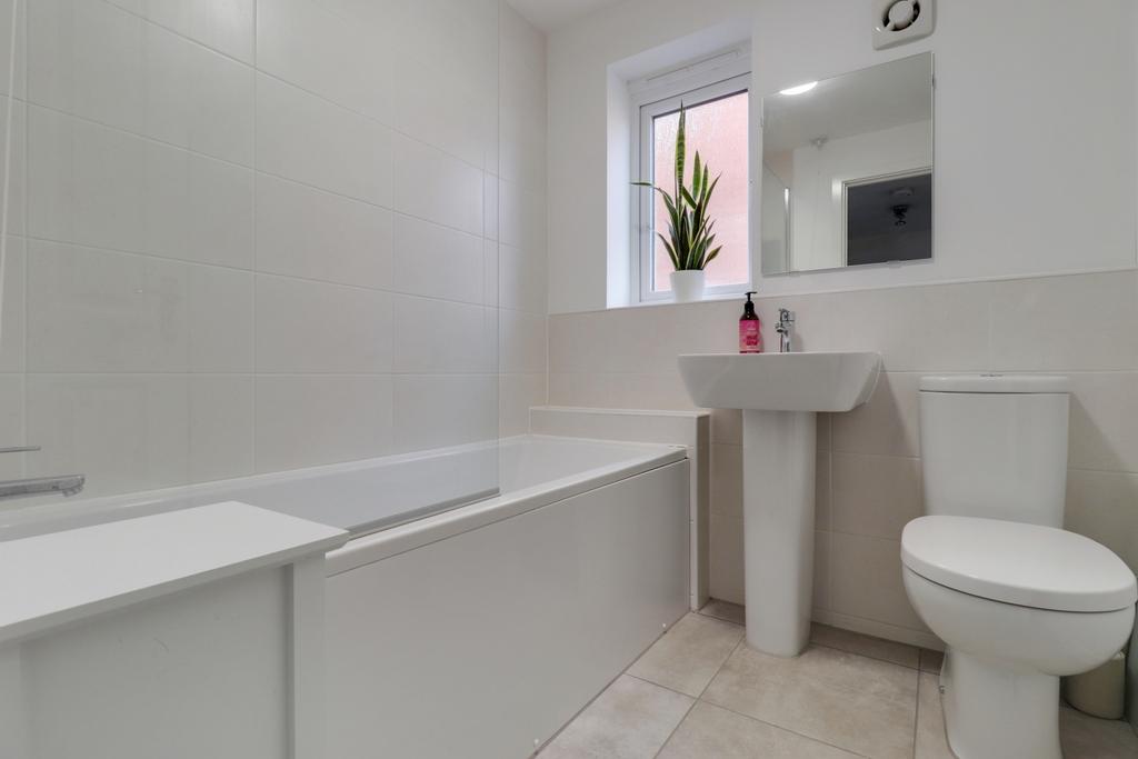 13- Ryan Clarke Ewe Move Pontefract