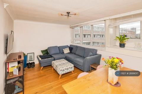 2 bedroom flat to rent, Yelverton Road, London, SW11