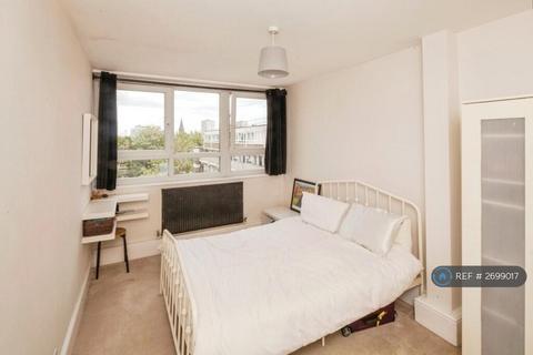 2 bedroom flat to rent, Yelverton Road, London, SW11