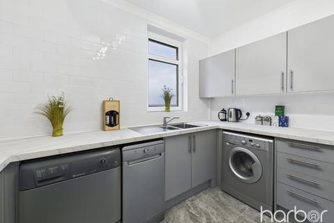 undefined, Bishopbriggs, Glasgow, East Dunbartonshire, G64