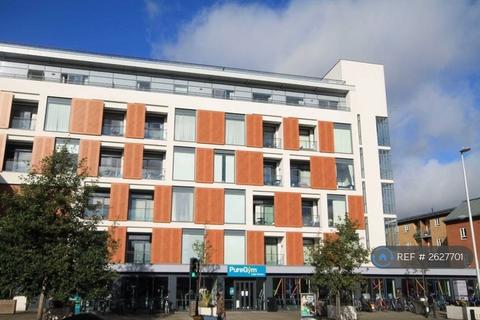 2 bedroom flat to rent, Wandsworth Road, London, SW8