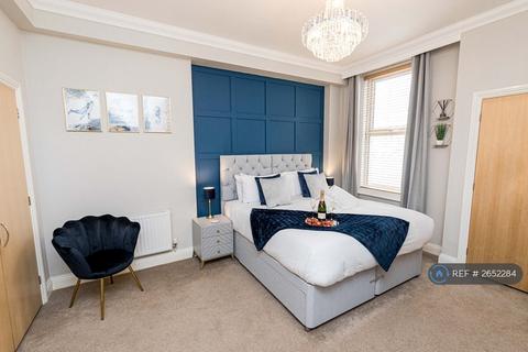 2 bedroom flat to rent, Saint Michael's Road, Bournemouth, BH2