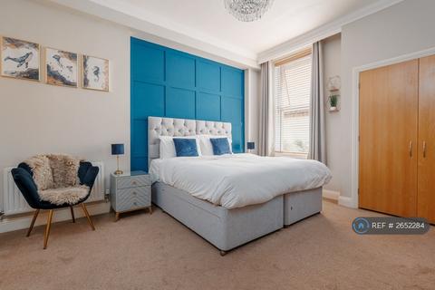 2 bedroom flat to rent, Saint Michael's Road, Bournemouth, BH2