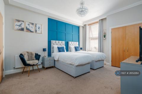 2 bedroom flat to rent, Saint Michael's Road, Bournemouth, BH2