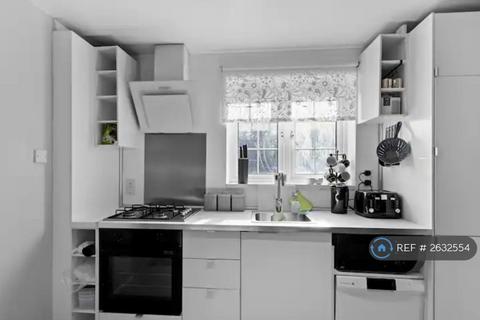 undefined, Selby Close, London, E6