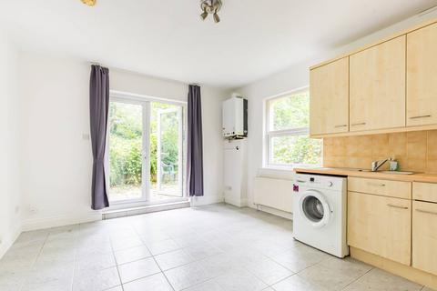 undefined, Muswell Avenue, Muswell Hill, London, N10