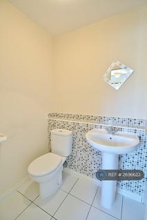 2 bedroom flat to rent, Topper Street, Cambridge, CB4