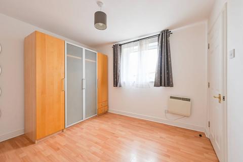 undefined, Sheerness Mews, Silvertown, London, E16