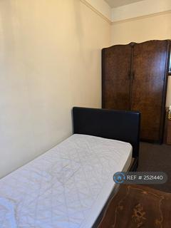 1 bedroom in a flat share to rent, Preston Road, Middlesex, HA3