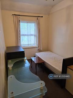 1 bedroom in a flat share to rent, Preston Road, Middlesex, HA3
