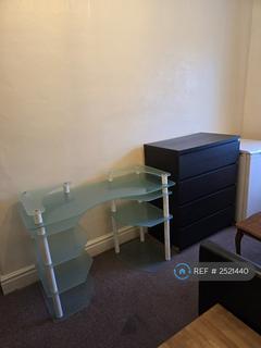 1 bedroom in a flat share to rent, Preston Road, Middlesex, HA3