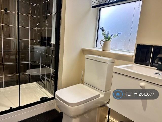 En-Suite Bathroom Studio 2