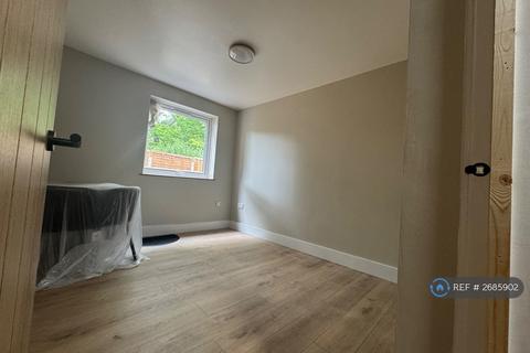 undefined, Greenway Court, Ilford, IG1