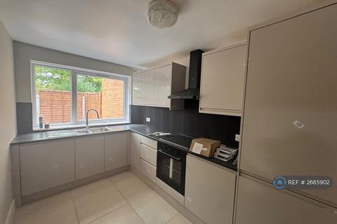 undefined, Greenway Court, Ilford, IG1
