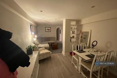 1 bedroom flat to rent, Coborn Road, London, E3