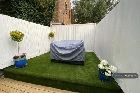 undefined, Coborn Road, London, E3