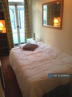 2 bedroom flat to rent, Prideaux Road, London, SW9