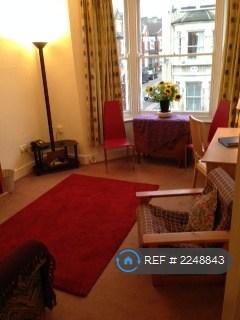 2 bedroom flat to rent, Prideaux Road, London, SW9