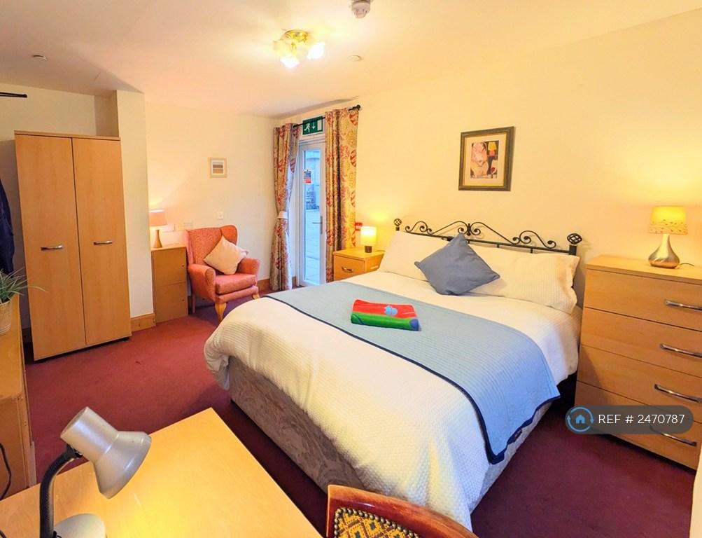 Ensuite Room 7 In Main House