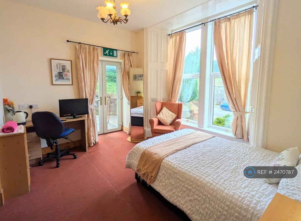 Room 1 In Main House