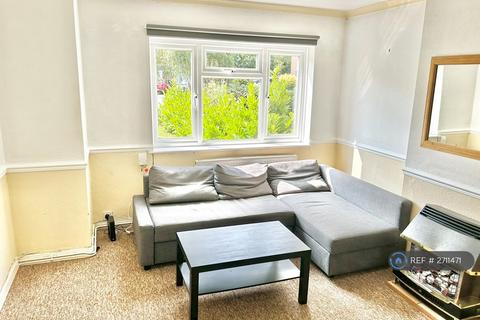 6 bedroom semi-detached house to rent, Spring Rise, Egham, TW20