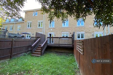 undefined, Kingsquarter, Maidenhead, SL6