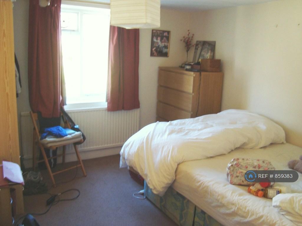 Bedroom2