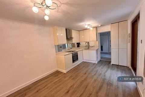 1 bedroom flat to rent, Battersea Rise, London, SW11