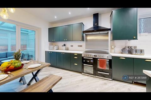 undefined, James Road, Bristol, BS16