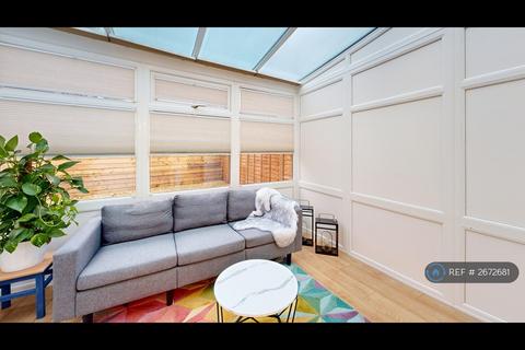undefined, James Road, Bristol, BS16