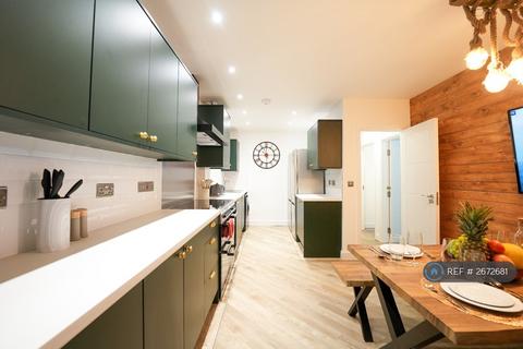 undefined, James Road, Bristol, BS16