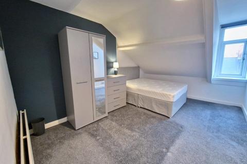 undefined, Deckham Terrace, Gateshead NE8