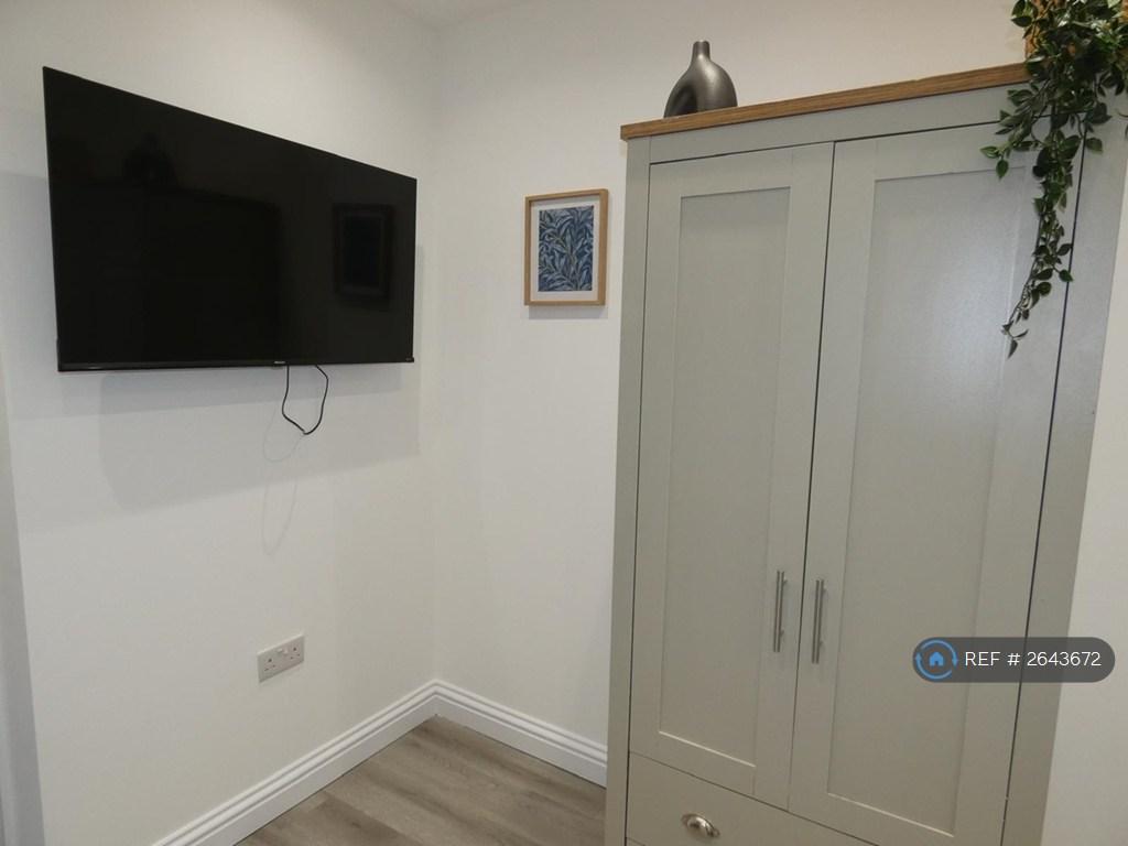 Room 2