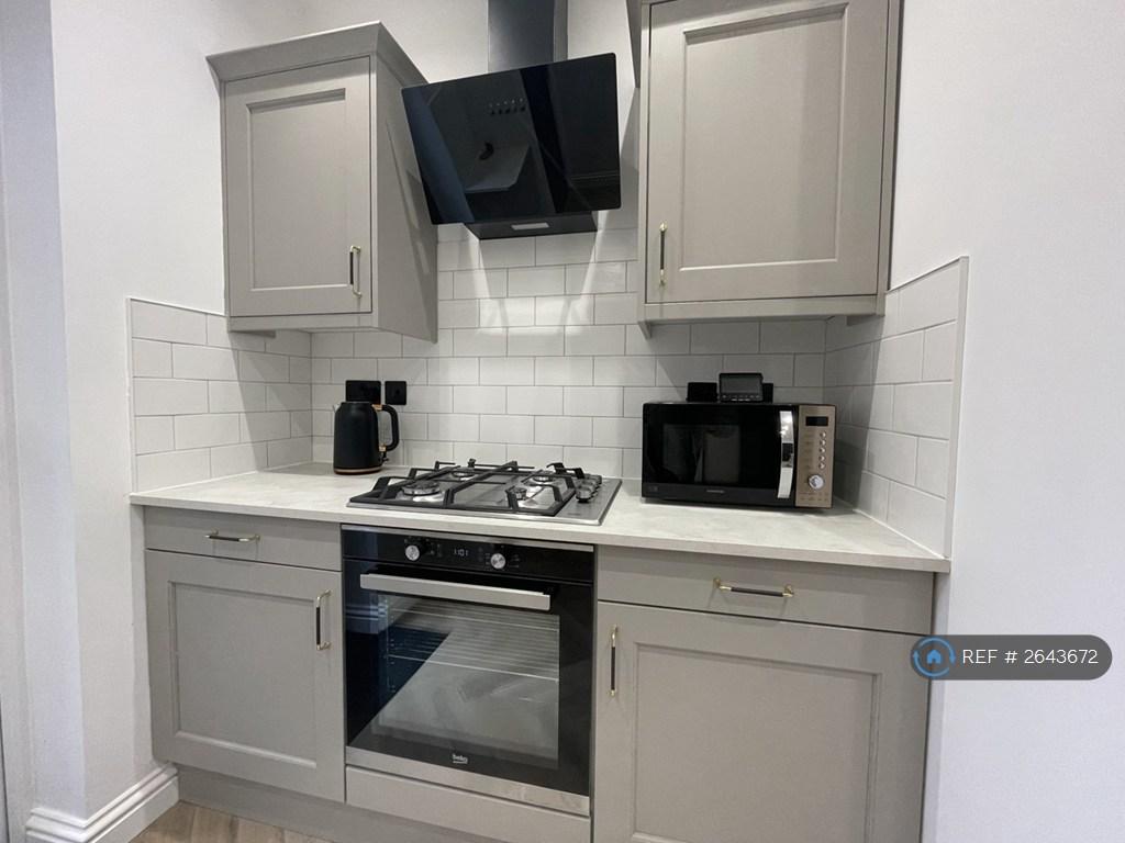 Communal Kitchen