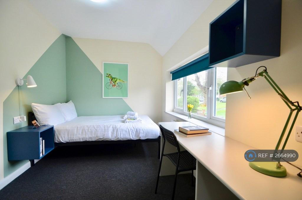 Bedroom 5