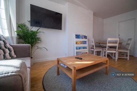 undefined, Beech Way, Twickenham, TW2