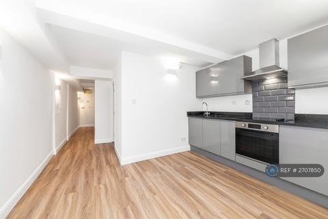undefined, Lee High Road, London, SE12