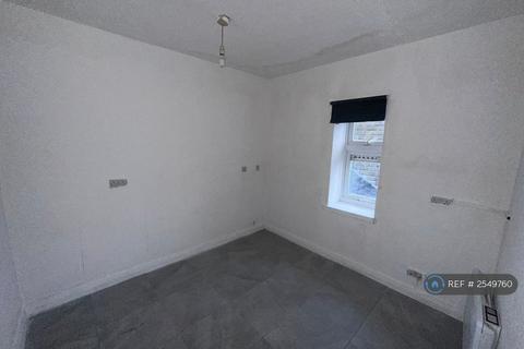 undefined, Ladywell Close, Bradford, BD5