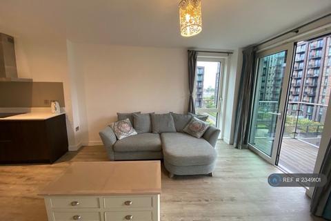 2 bedroom flat to rent, Lockside Lane, Salford, M5