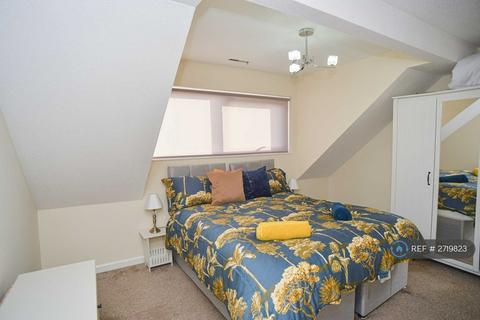 undefined, Haldane Road, Greater London, SE28